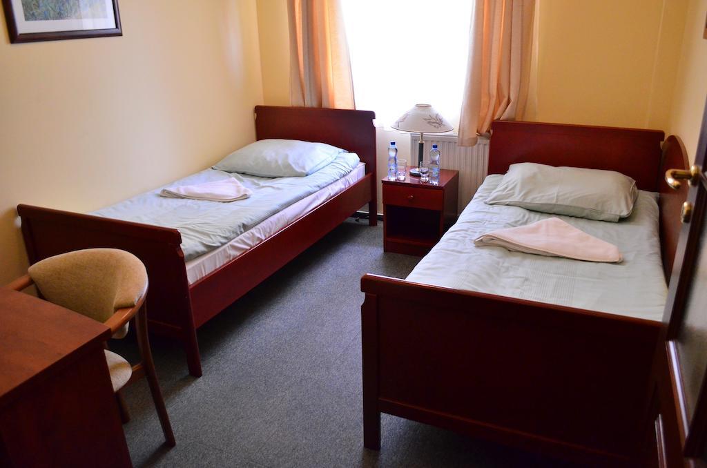Hotel Mikorzyn Шлесін Номер фото